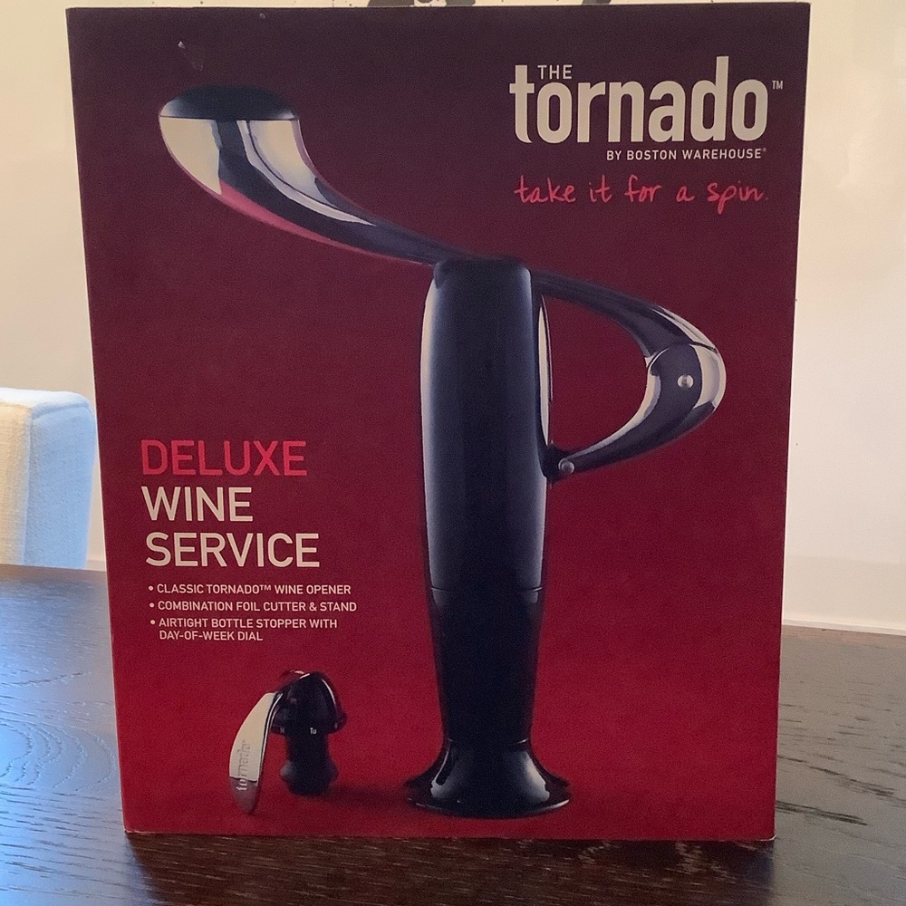 Deluxe Wine Service